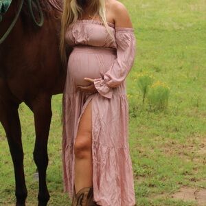 Chic Off-Shoulder Pink Maxi Dress